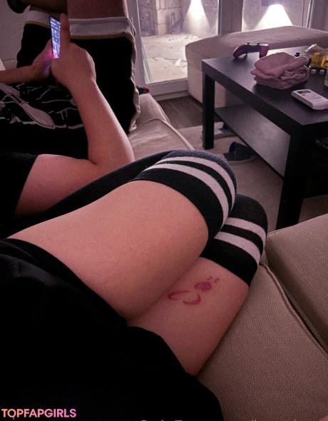 Ninnauwu nude leaked OnlyFans photo #10