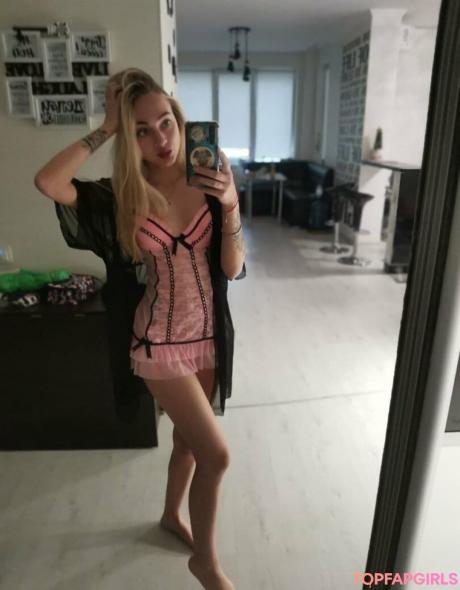 Alinalovely nude leaked OnlyFans photo #24