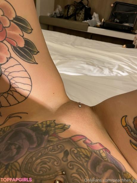 Peachhes nude leaked OnlyFans photo #10