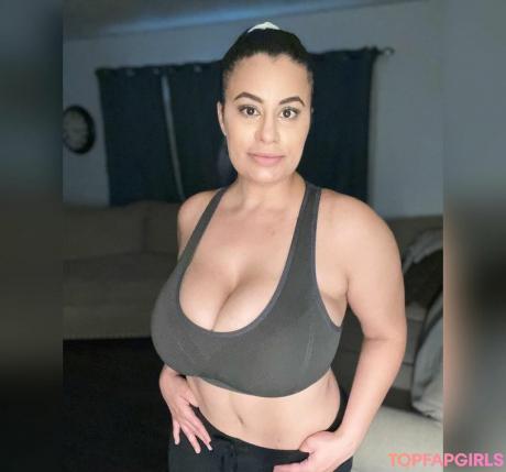 Cecilia nude leaked OnlyFans photo #18