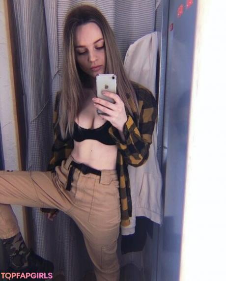 Vikiblade nude leaked OnlyFans photo #3