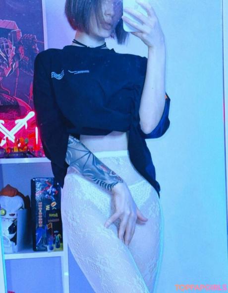 Vikiblade nude leaked OnlyFans photo #37