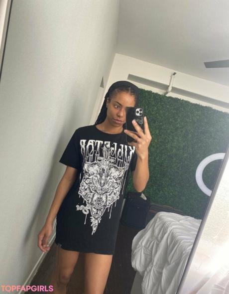 Thekiranoir nude leaked OnlyFans photo #138
