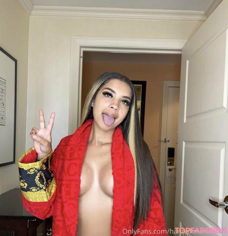 Hannahmarieroyal nude leaked OnlyFans photo #58