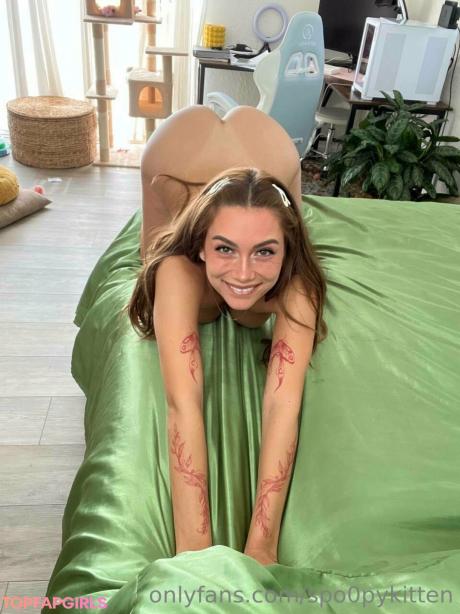 Yelaavi nude leaked OnlyFans photo #5