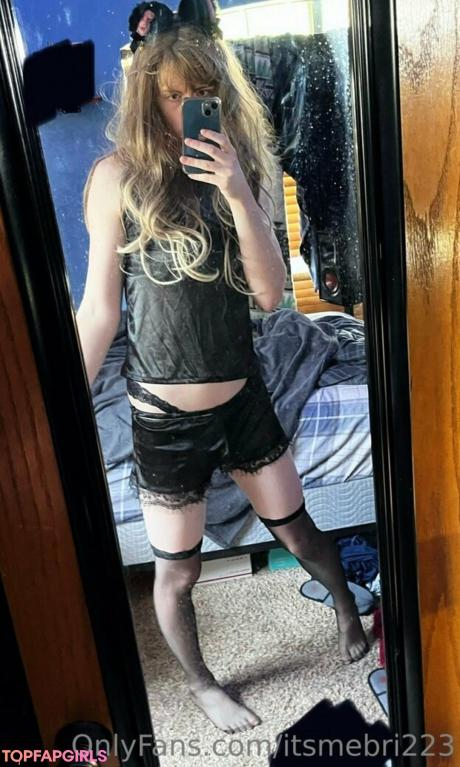 Itsmebri223 nude leaked OnlyFans photo #25