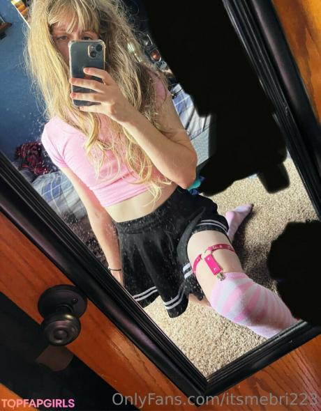 Itsmebri223 nude leaked OnlyFans photo #33