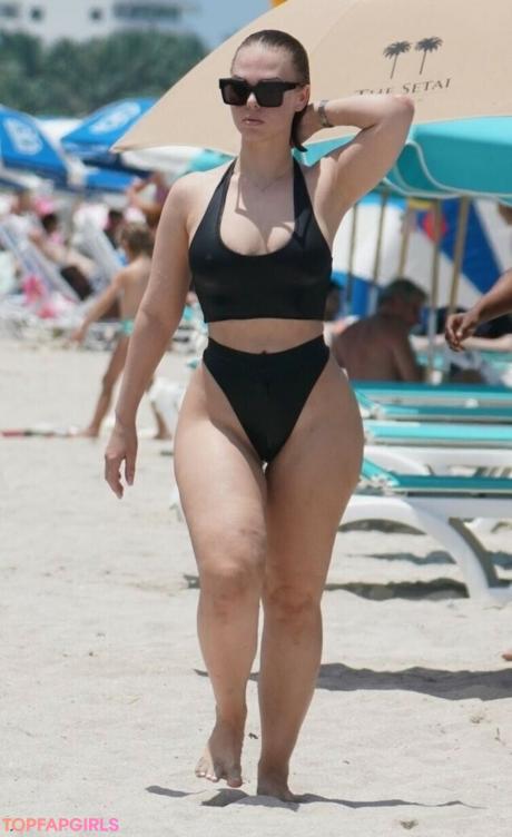 Bianca nude leaked OnlyFans photo #4