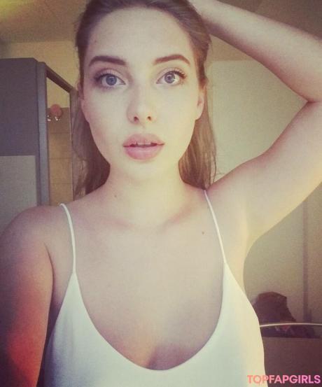 Alissa nude leaked OnlyFans photo #2