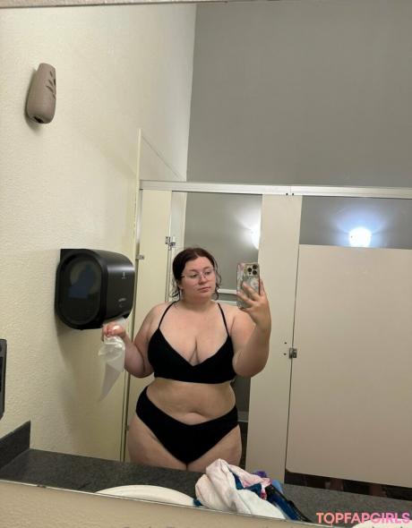 Haleybbrodock nude leaked OnlyFans photo #50