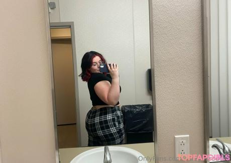 Haleybbrodock nude leaked OnlyFans photo #6
