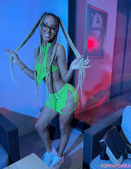 Aaliyah nude leaked OnlyFans photo #7