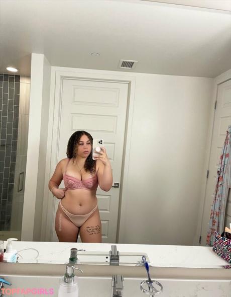 Sadiebbyc nude leaked OnlyFans photo #40