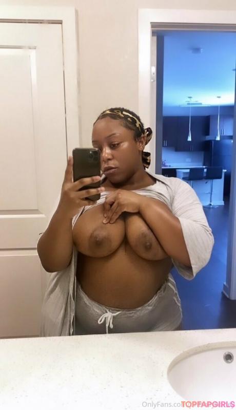 Brittneyhoney nude leaked OnlyFans photo #10