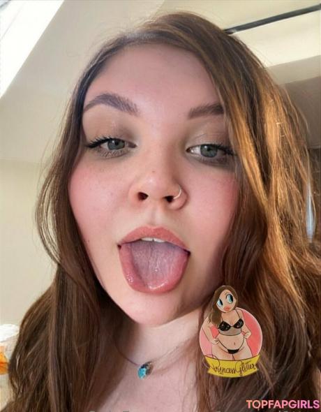 Pr1ncessgl1tterfree nude leaked OnlyFans photo #20