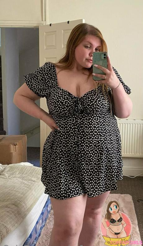 Pr1ncessgl1tterfree nude leaked OnlyFans photo #75