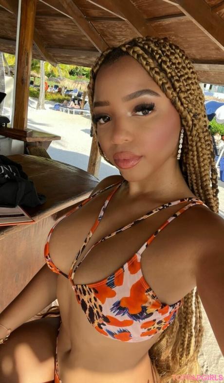 Chloe nude leaked OnlyFans photo #100