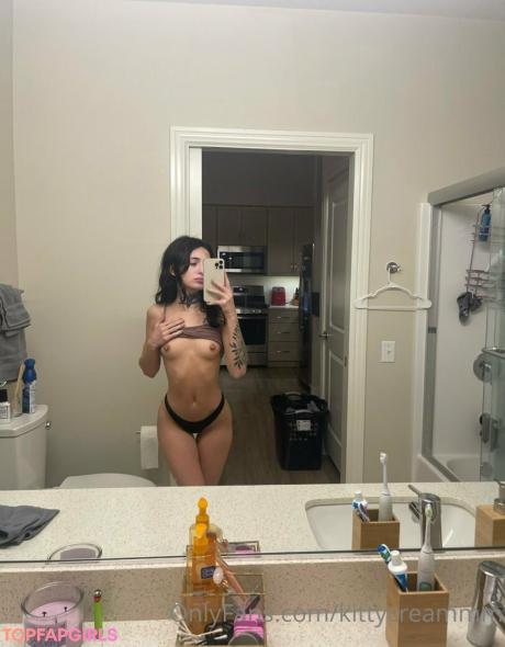 Kittycreammm nude leaked OnlyFans photo #54