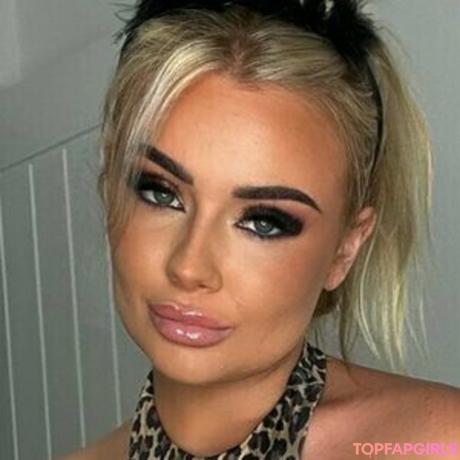 Emilymrlor nude leaked OnlyFans photo #6