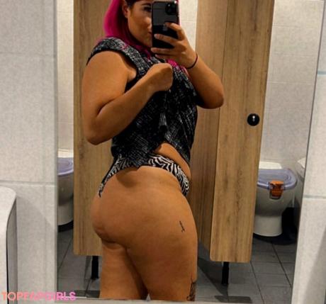 Bexxbum nude leaked OnlyFans photo #10