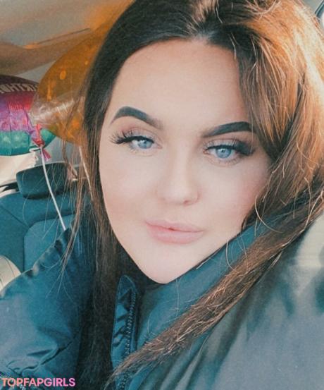 Chloe nude leaked OnlyFans photo #15