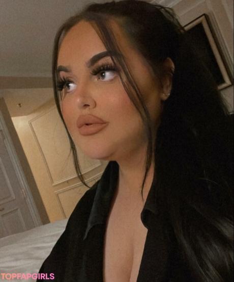 Chloe nude leaked OnlyFans photo #44