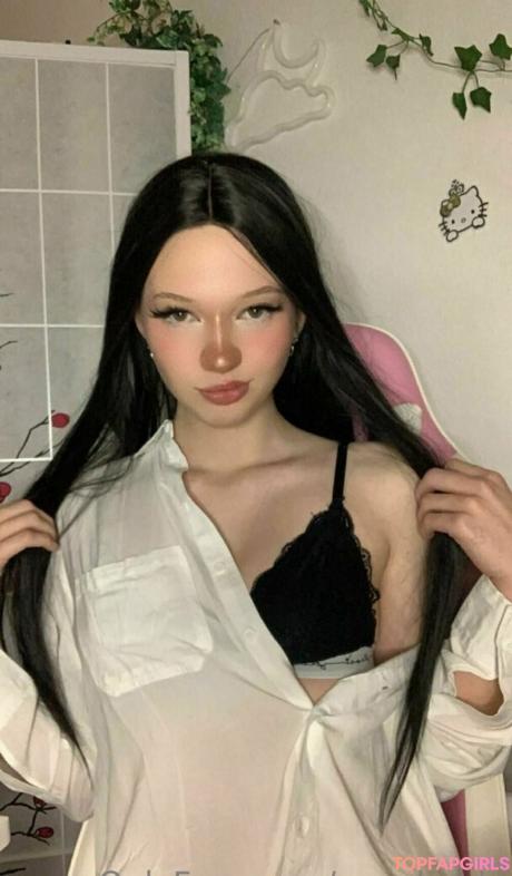 Weirdoroki nude leaked OnlyFans photo #31