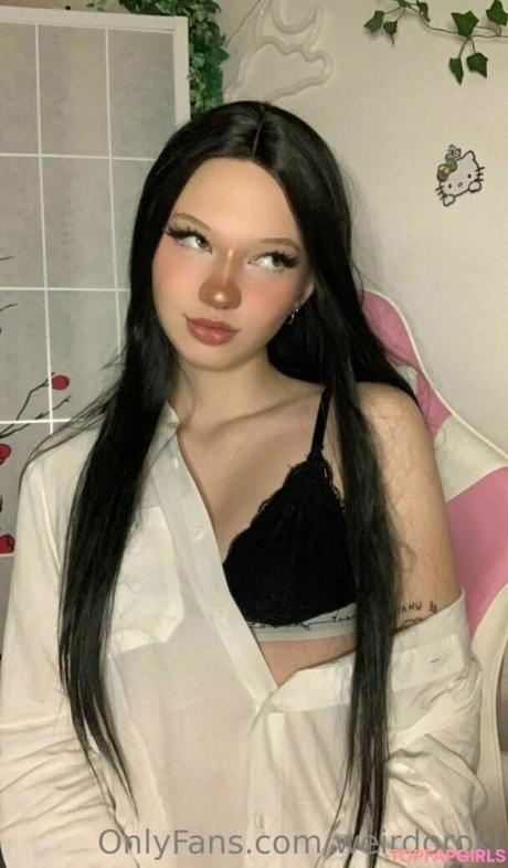Weirdoroki nude leaked OnlyFans photo #35