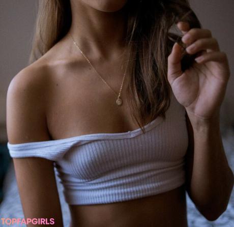 Izzybizzyspider nude leaked OnlyFans photo #51