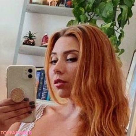 Hazel nude leaked OnlyFans photo #13