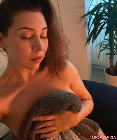 Hazel nude leaked OnlyFans photo #58