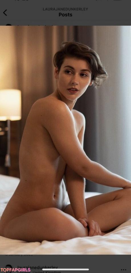Laura nude leaked OnlyFans photo #15