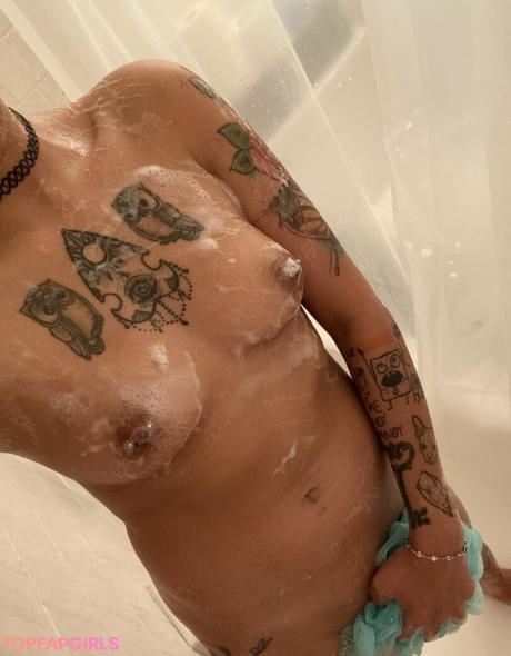 Shinyxcharm93 nude leaked OnlyFans photo #10