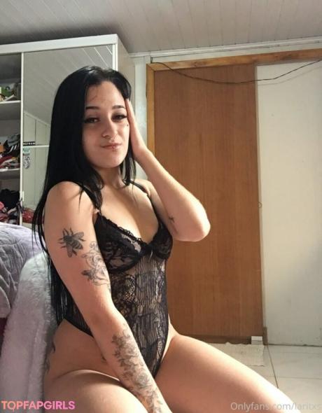 Larissa nude leaked OnlyFans photo #13