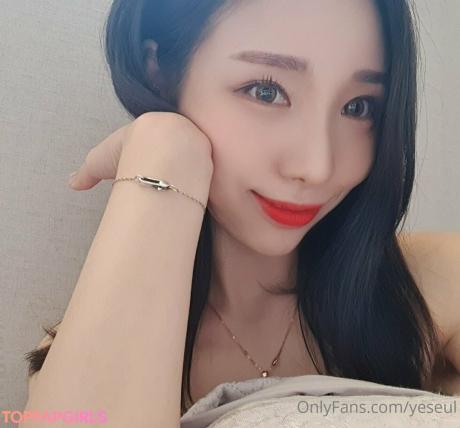 Yeseul nude leaked OnlyFans photo #8