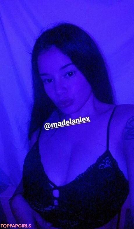 Madelaniexx nude leaked OnlyFans photo #77