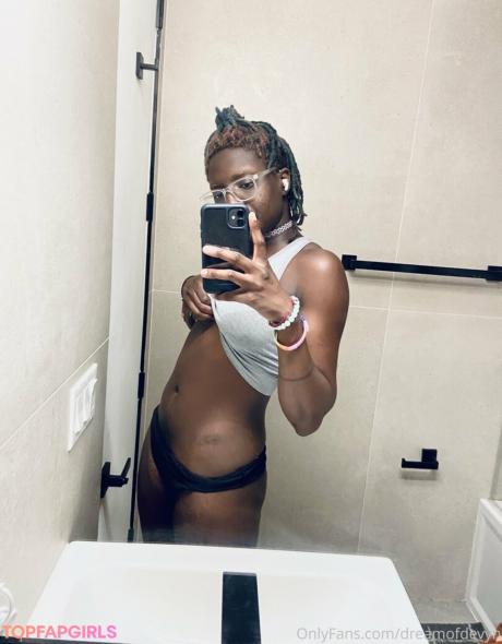 Dreamofdevyn nude leaked OnlyFans photo #3