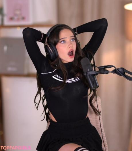 Lydia nude leaked OnlyFans photo #3