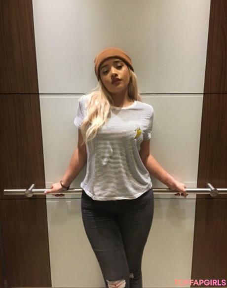 Kim nude leaked OnlyFans photo #10