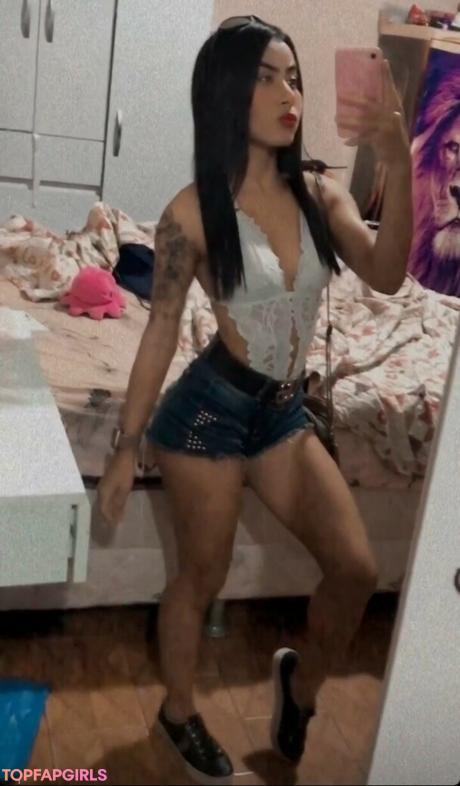 Samira nude leaked OnlyFans photo #33