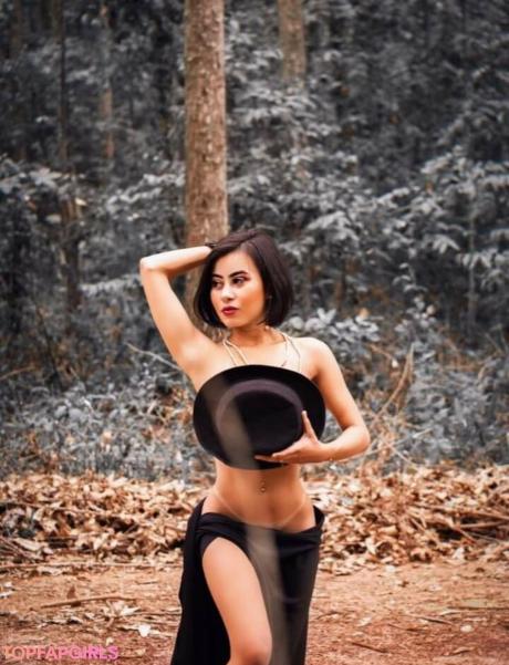 Samira nude leaked OnlyFans photo #53