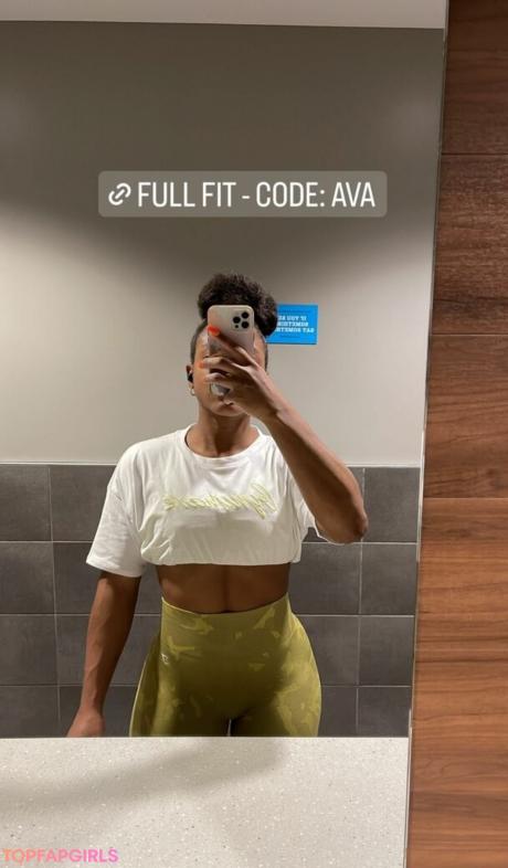 Aaaaayevuh nude leaked OnlyFans photo #35