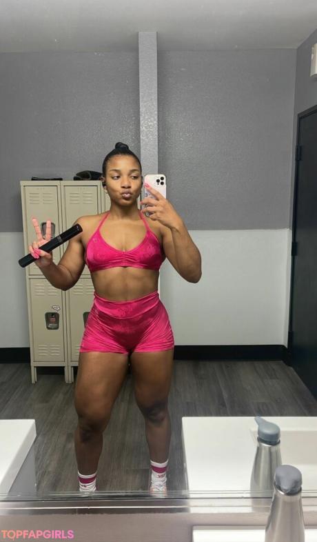 Aaaaayevuh nude leaked OnlyFans photo #36