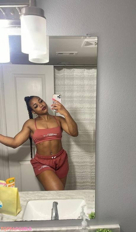 Aaaaayevuh nude leaked OnlyFans photo #37