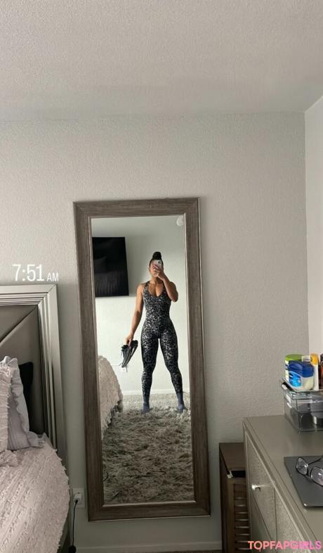 Aaaaayevuh nude leaked OnlyFans photo #49