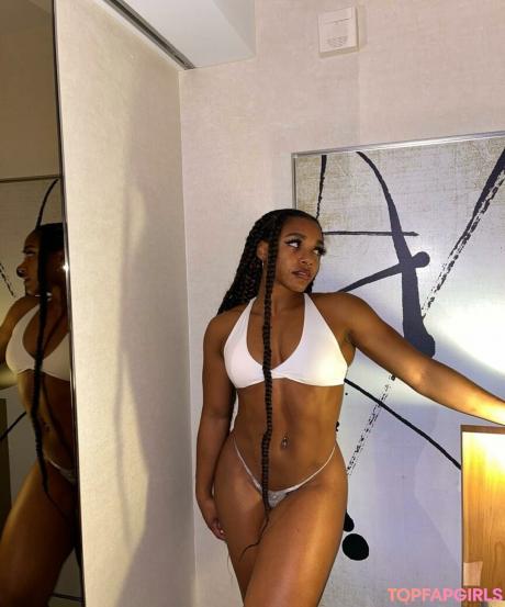 Aaaaayevuh nude leaked OnlyFans photo #7