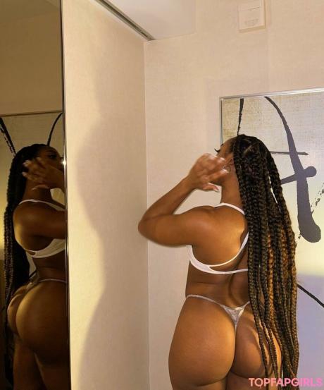 Aaaaayevuh nude leaked OnlyFans photo #9