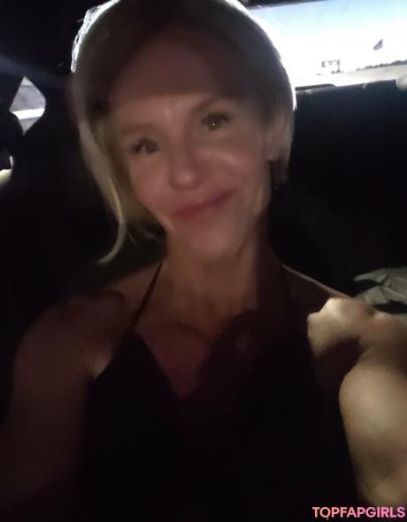Anzee nude leaked OnlyFans photo #10