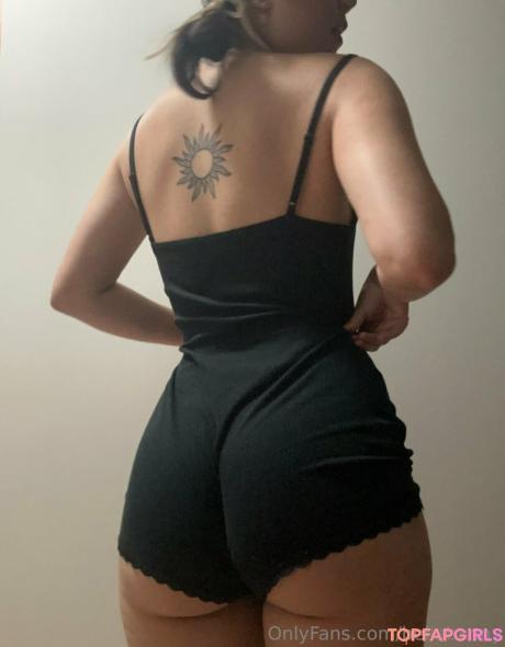Bellabxnny nude leaked OnlyFans photo #24