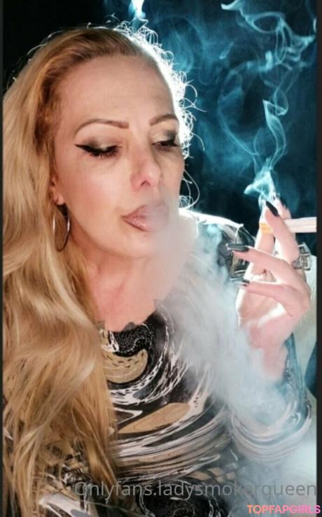 Lady.smoker.queen nude leaked OnlyFans photo #65